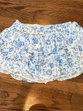 Hollister White Skirt with Blue Floral Ruffle Tiers